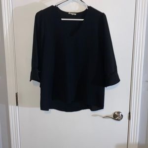 Gilli Medium Black Blouse with Bell Sleeves